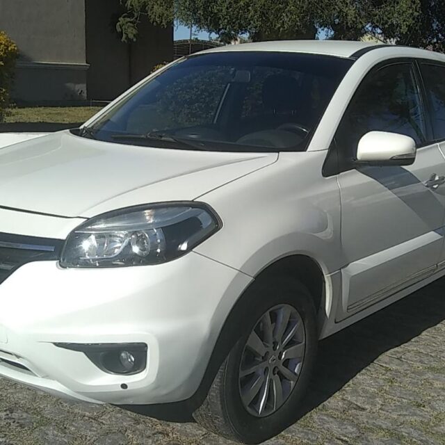 RENAULT KOLEOS PH3 EXP 4X2 MT 5PTAS 2015
