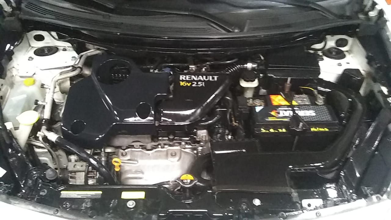 RENAULT KOLEOS PH3 EXP 4X2 MT 5PTAS 2015 - Image 11