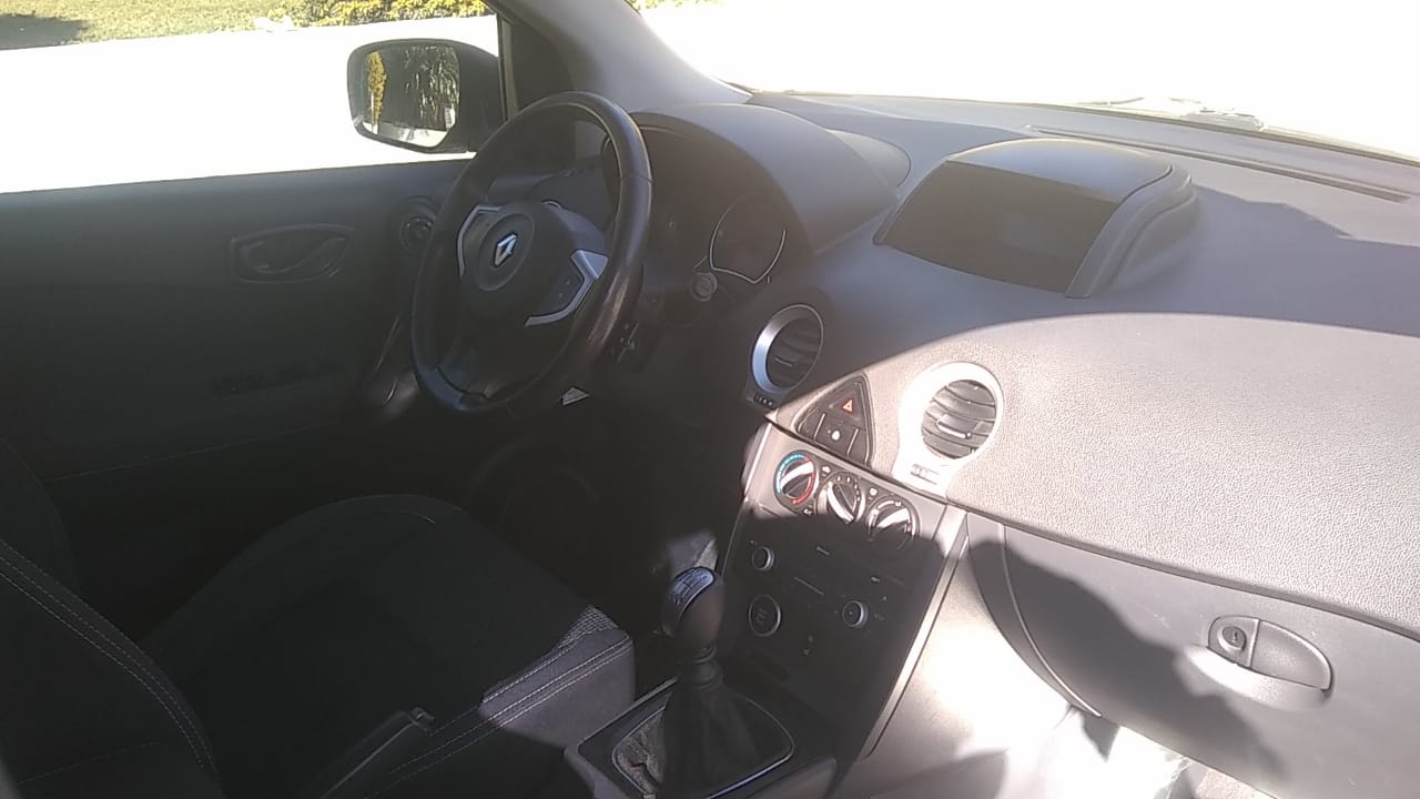 RENAULT KOLEOS PH3 EXP 4X2 MT 5PTAS 2015 - Image 10
