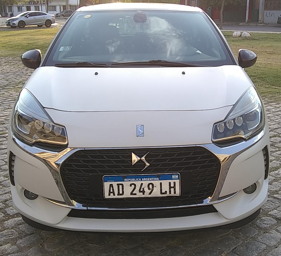 CITROEN DS 3 VTI 120 "GIVENCHY" 3PTAS 1.6 2018 - Image 8