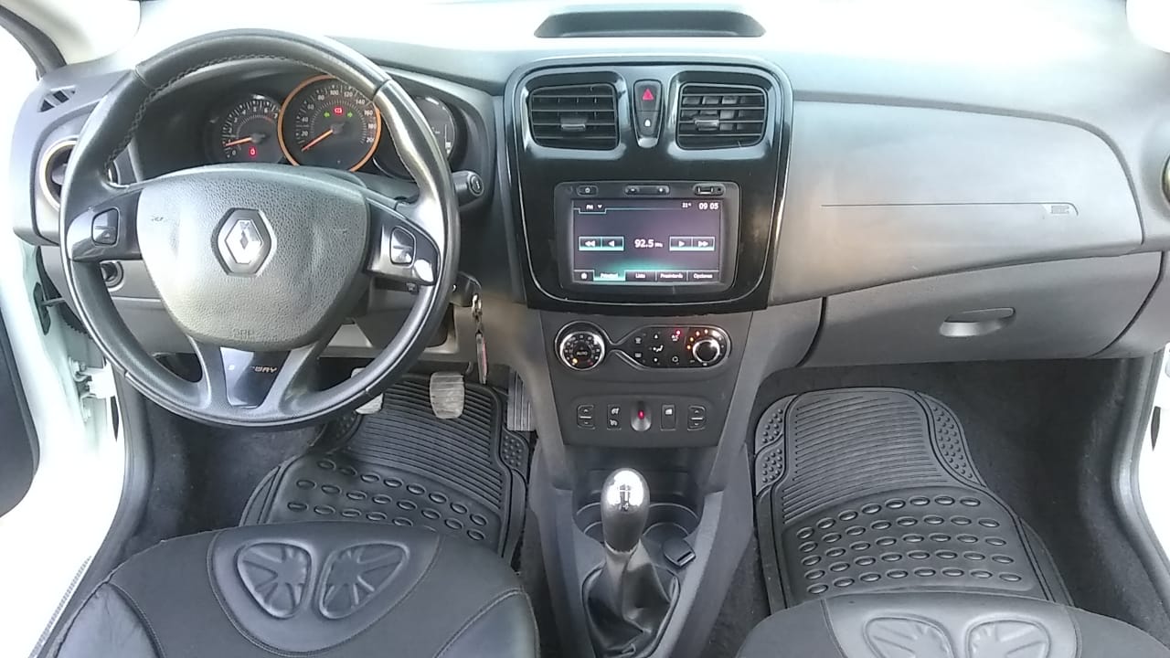 RENAULT SANDERO STEPWAY PRIVILIGE 1.6 5PTAS 2018 - Image 6