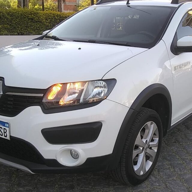 RENAULT SANDERO STEPWAY PRIVILIGE 1.6 5PTAS 2018