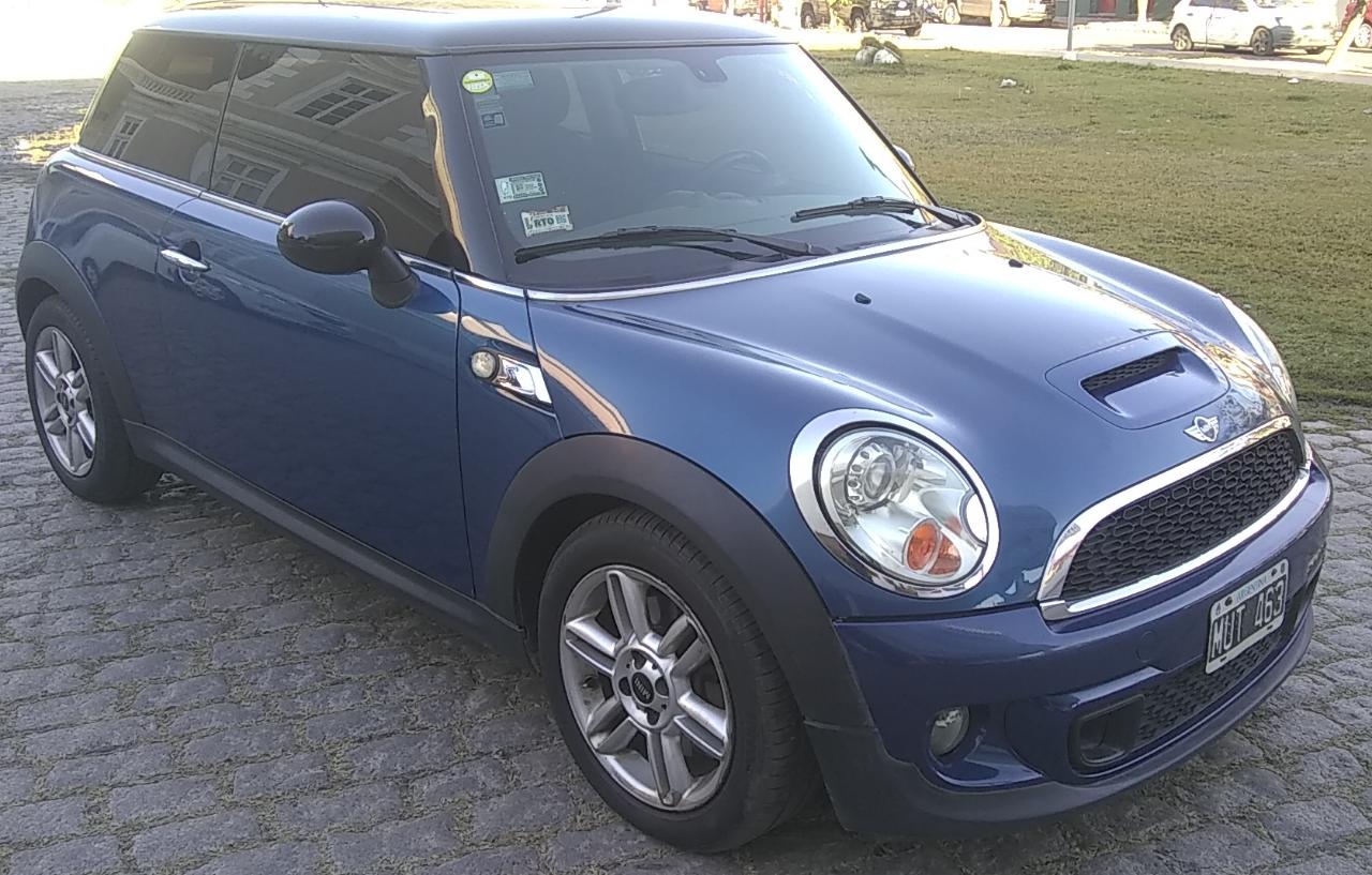 MINI COOPER S 1.6 2013 - Image 13