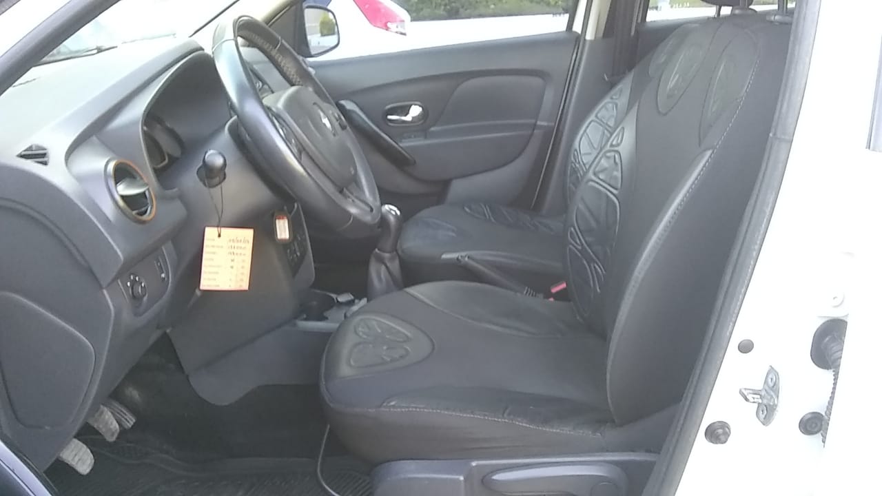 RENAULT SANDERO STEPWAY PRIVILIGE 1.6 5PTAS 2018 - Image 11