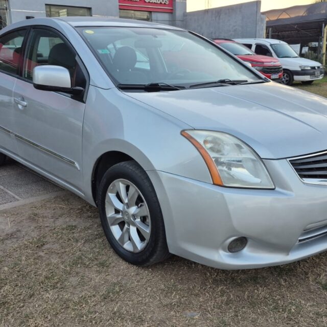 NISSAN SENTRA ACENTA 6MT 4PTAS 2011