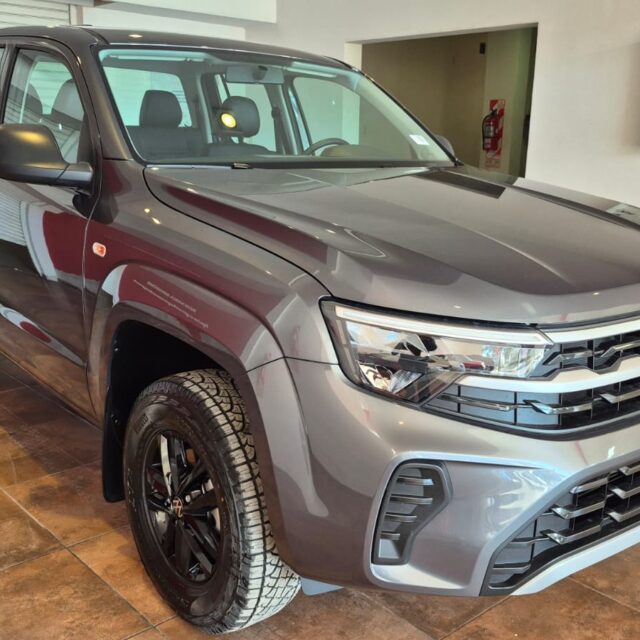 VOLKSWAGEN AMAROK TRENDLINE TDI MT 4X2 G2 0KM