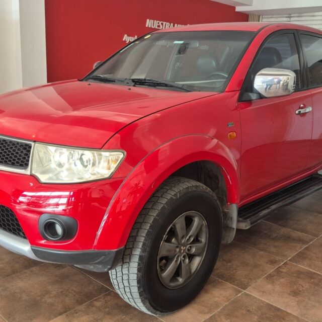 MITSUBISHI L200 TRITON HPE 3.2 CR 4X4 2013